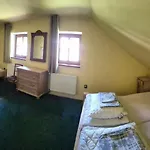 18 * チェルニー・ドゥール