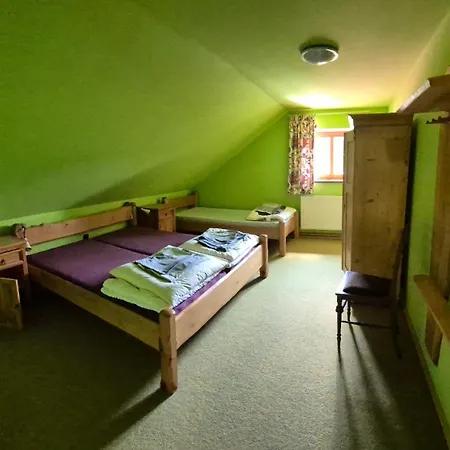 18 Alpesi faház *