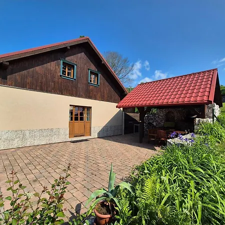 Chalet 18 *