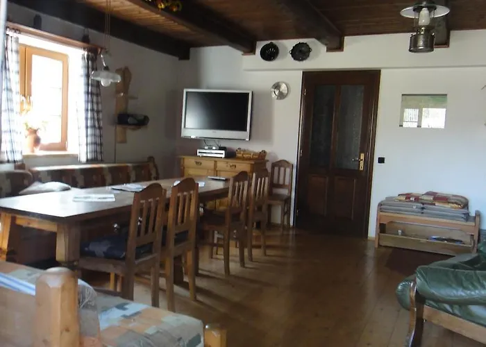 Chalet 18 *